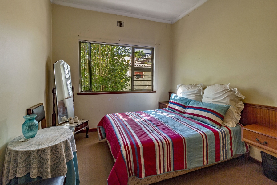 5 Bedroom Property for Sale in Lochnerhof Western Cape